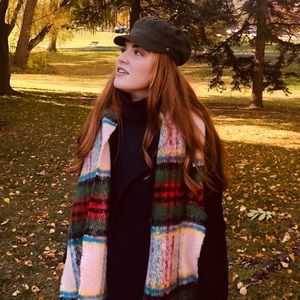 Meet your Posher, Lejla